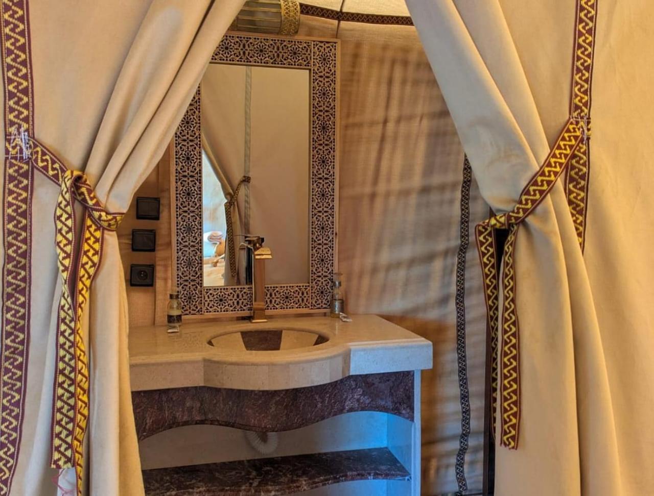 Unique Sahara Camp Hotel Merzuga Kültér fotó